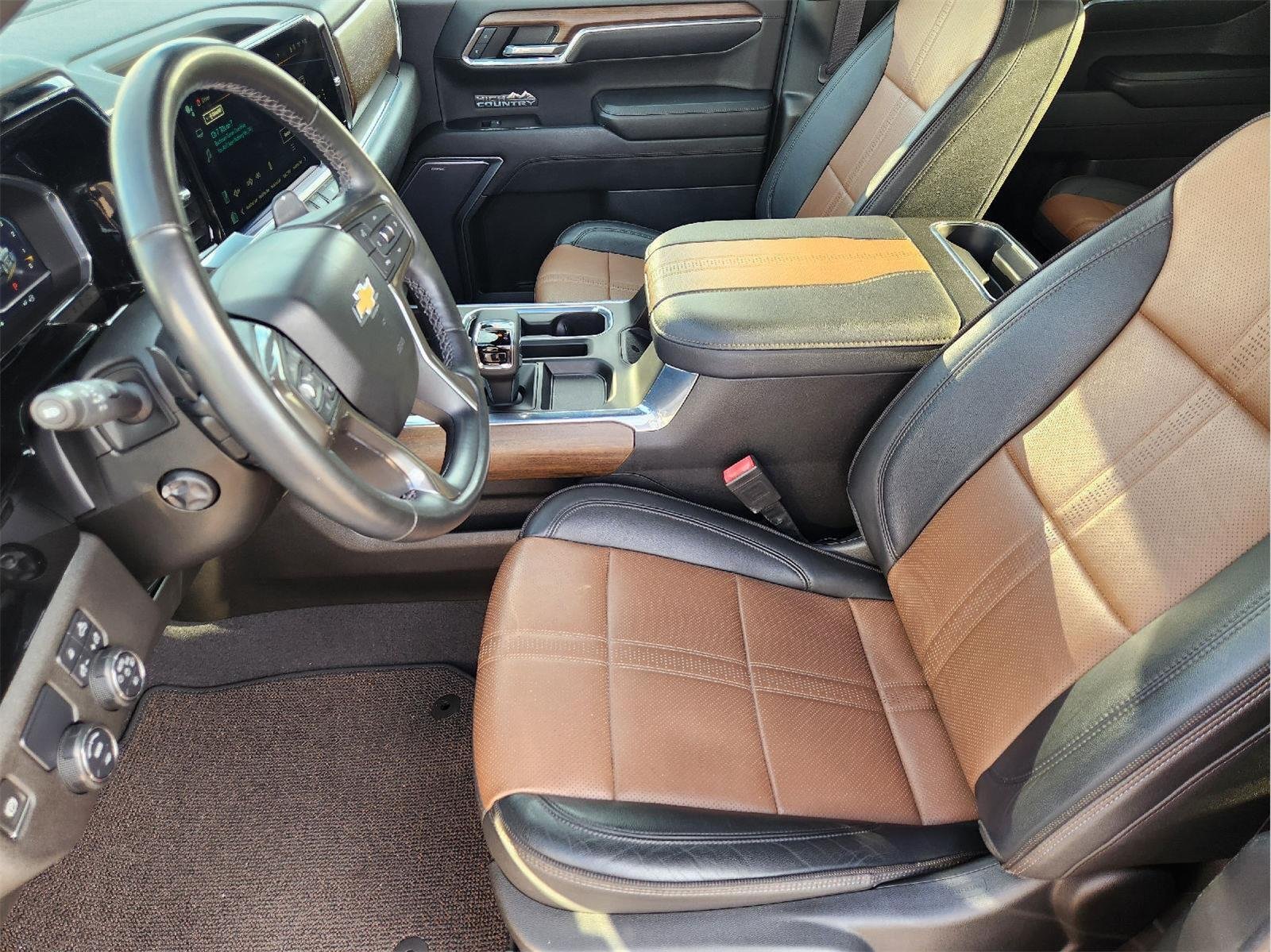 2023 Chevrolet Silverado 1500 photo 13 of 33