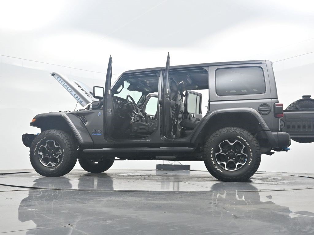 Used 2021 Granite Crystal Metallic Clearcoat Jeep Unlimited Rubicon image 38