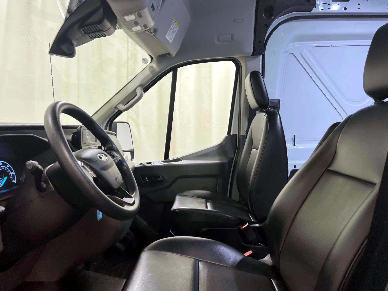 Used 2025 White Ford  image 15