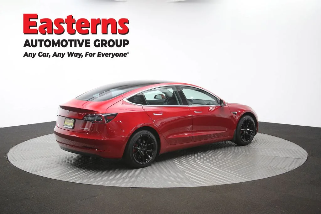 Used 2019 Red Tesla Long Range image 35