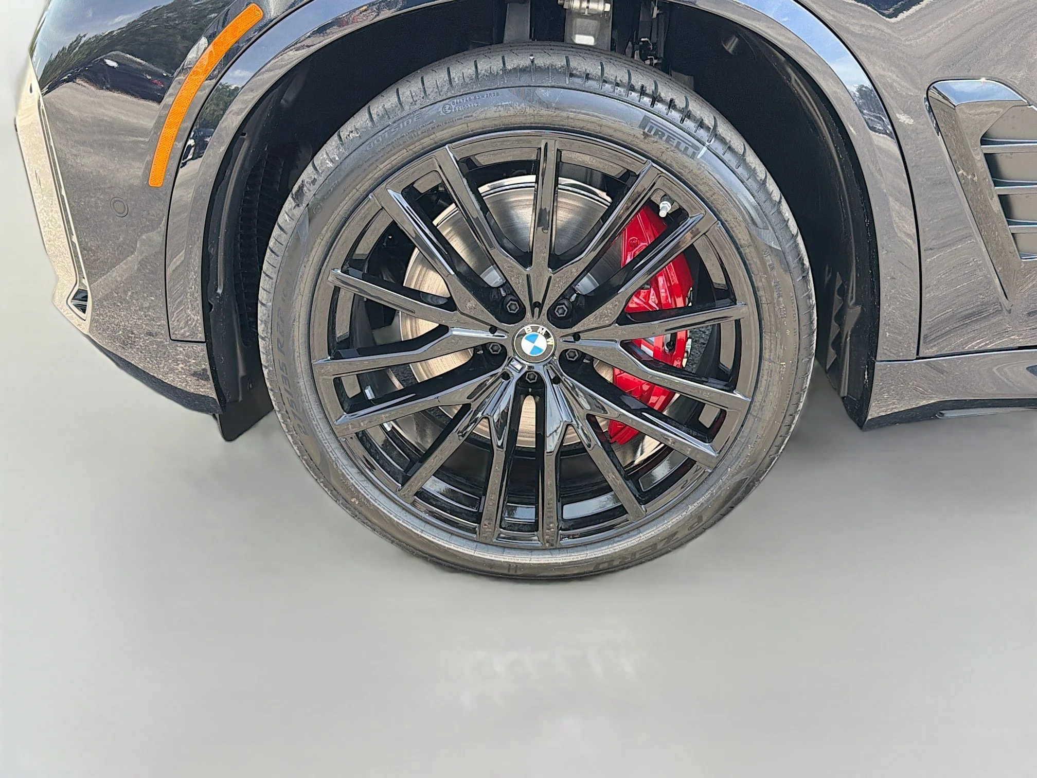 New 2026 Carbon Black Metallic BMW M60i image 40