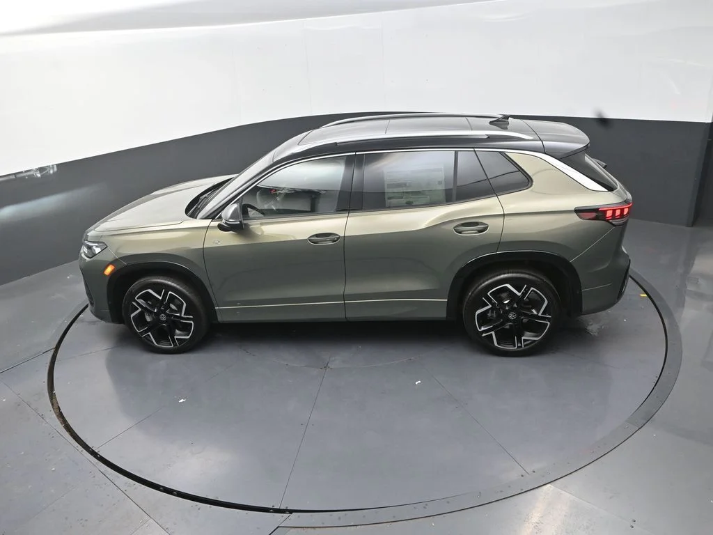 New 2026 Green Volkswagen 2.0T SEL R-Line image 17