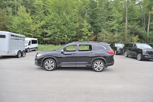 Used 2019 Black Subaru Touring image 4