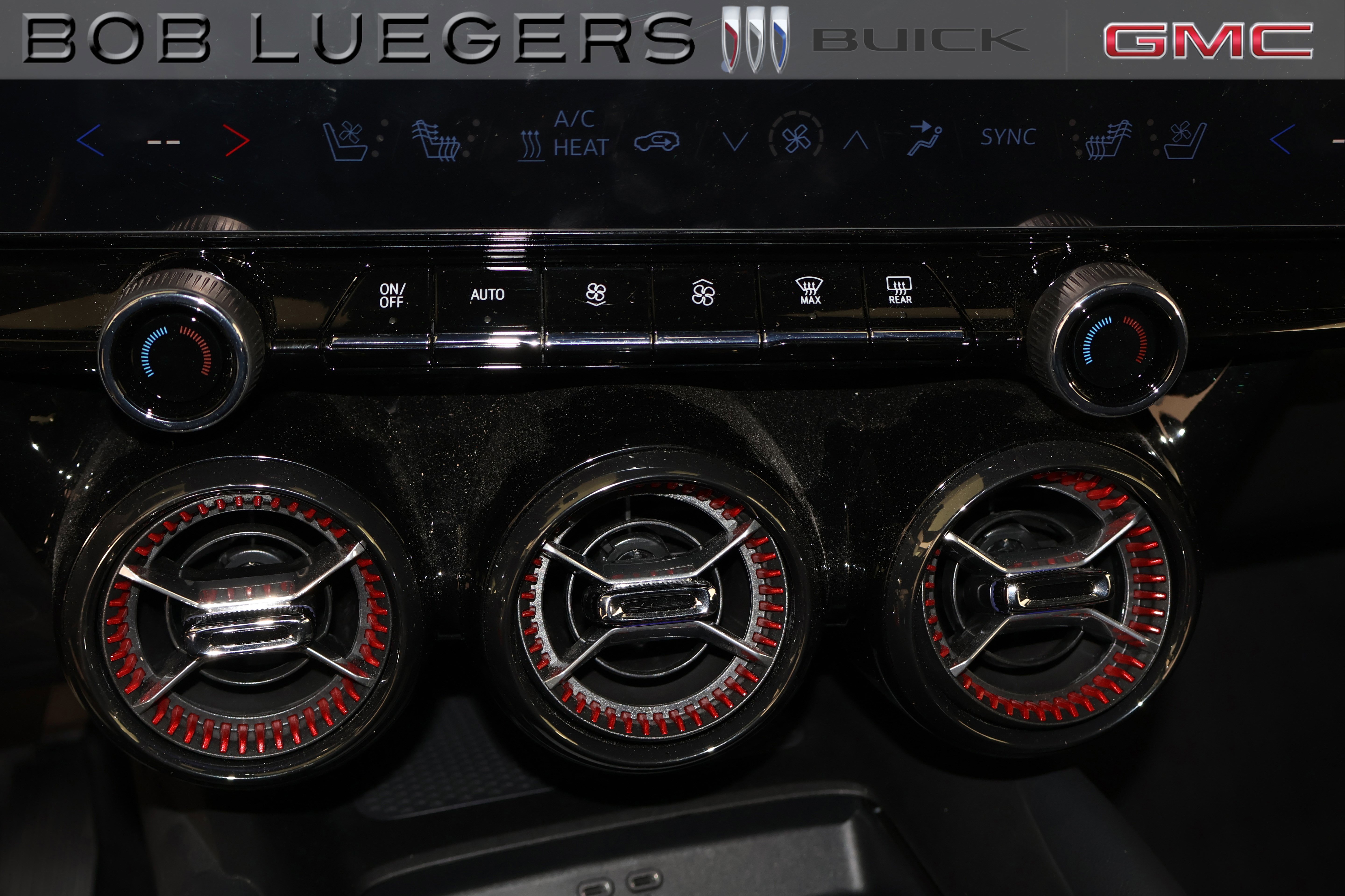 2024 Chevrolet Blazer EV RS - Photo 26