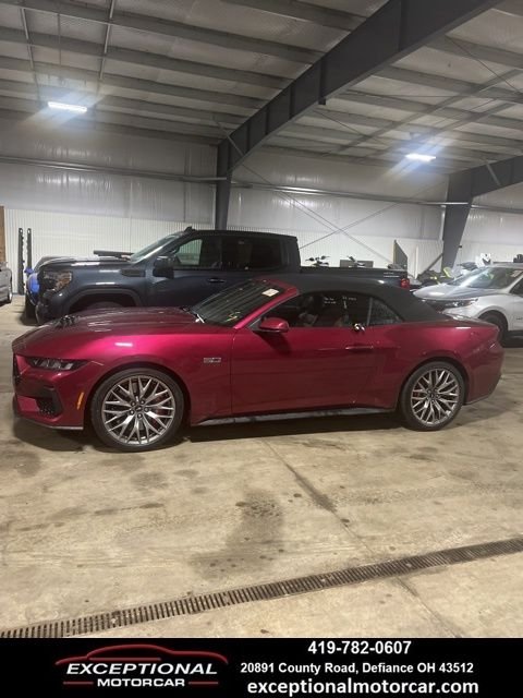 2025 Ford Mustang GT Premium