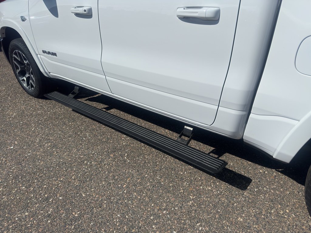 New 2026 Bright White Clear-Coat Exterior Paint RAM Laramie image 12