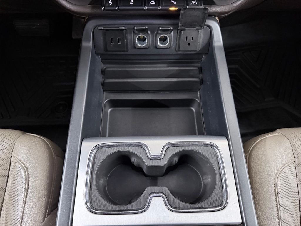 Used 2018 Red GMC SLT image 25
