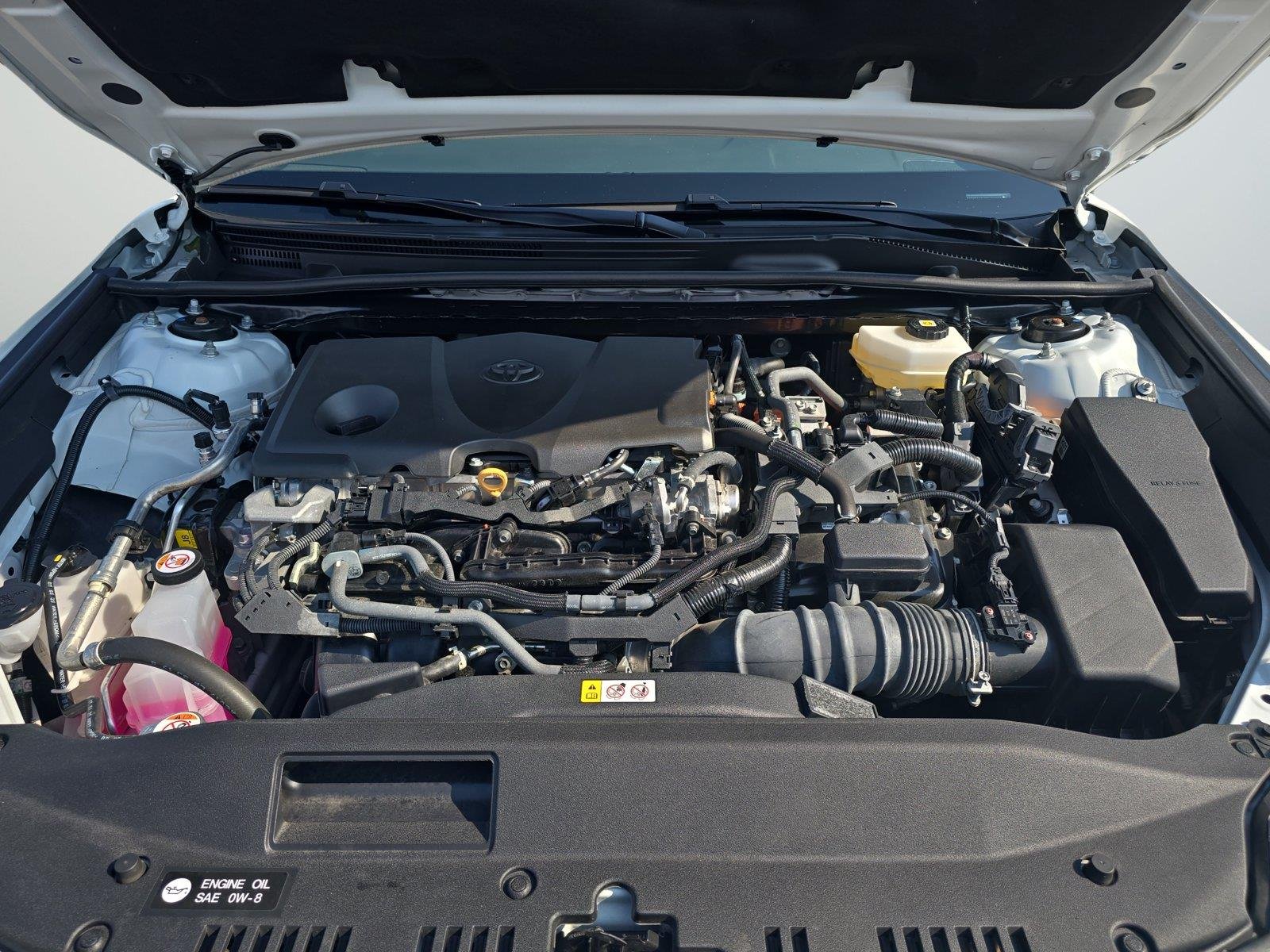 Used 2025 Ice Cap Toyota SE image 31