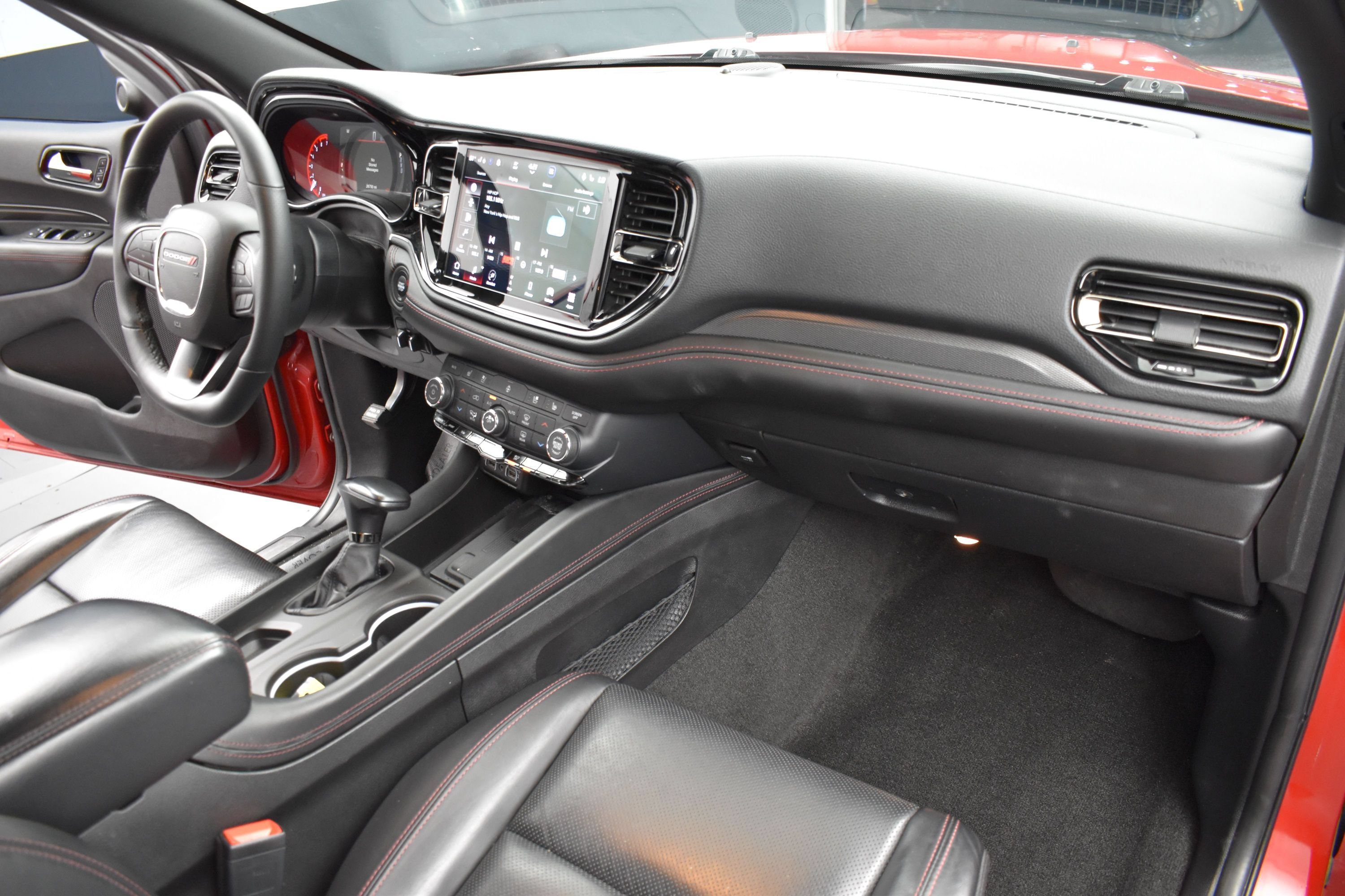 Used 2022 Redline 2 Coat Pearl Dodge R/T image 7