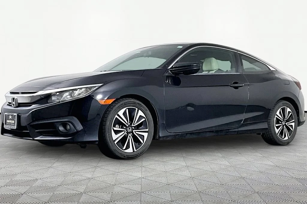 Certified Used 2017 Black Honda EX-T image 1