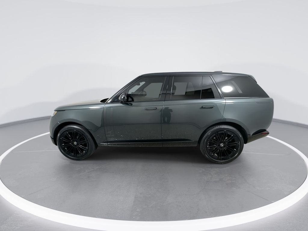 Certified Used 2025 Green Land Rover SE image 5