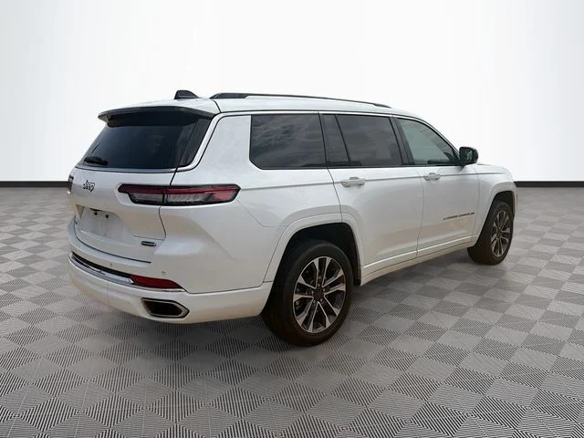 Used 2023 White Jeep Overland image 7