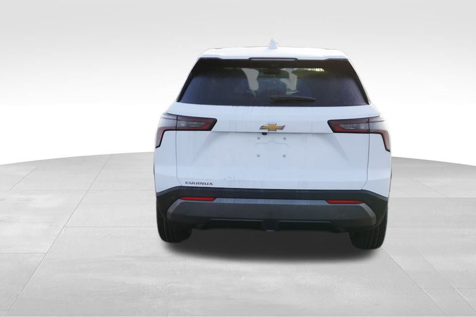 2026 Chevrolet Equinox LT - Photo 4
