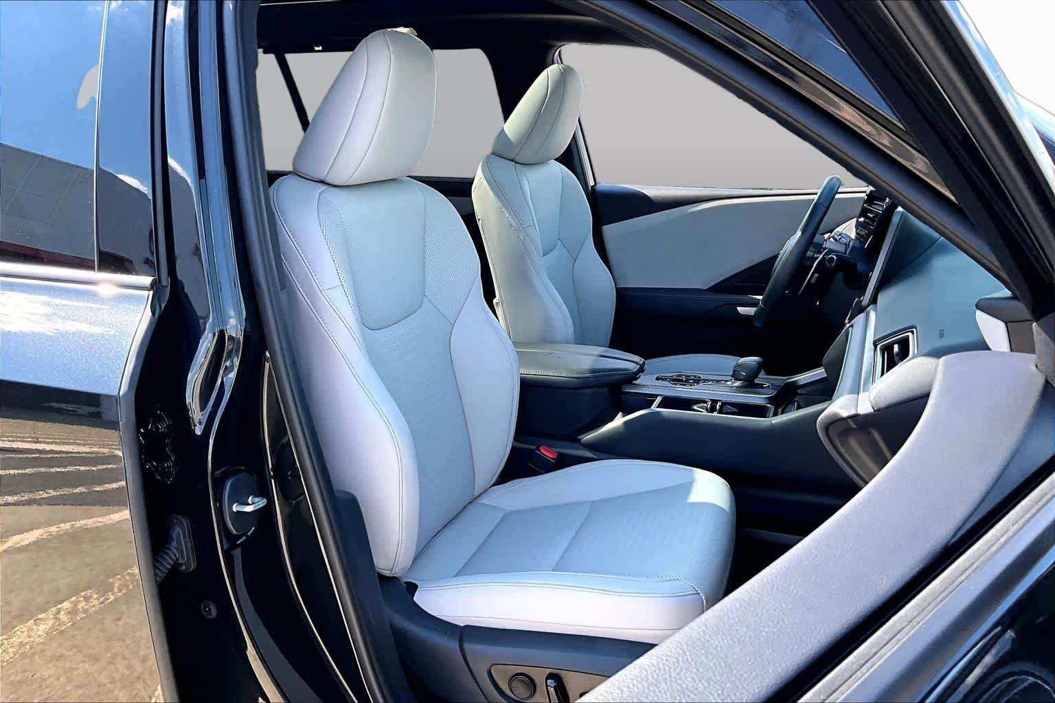 Used 2026 Caviar Lexus Premium image 9