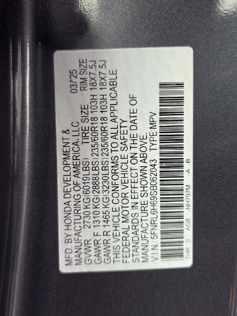 Used 2025 Solar Silver Metallic Honda EX-L image 3