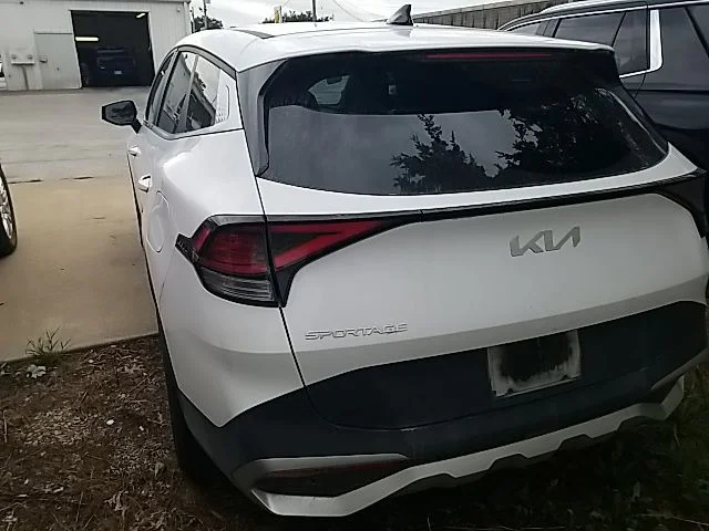 Used 2025 White Kia EX image 14