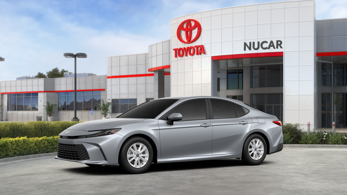 2026 Toyota Camry — photo 2