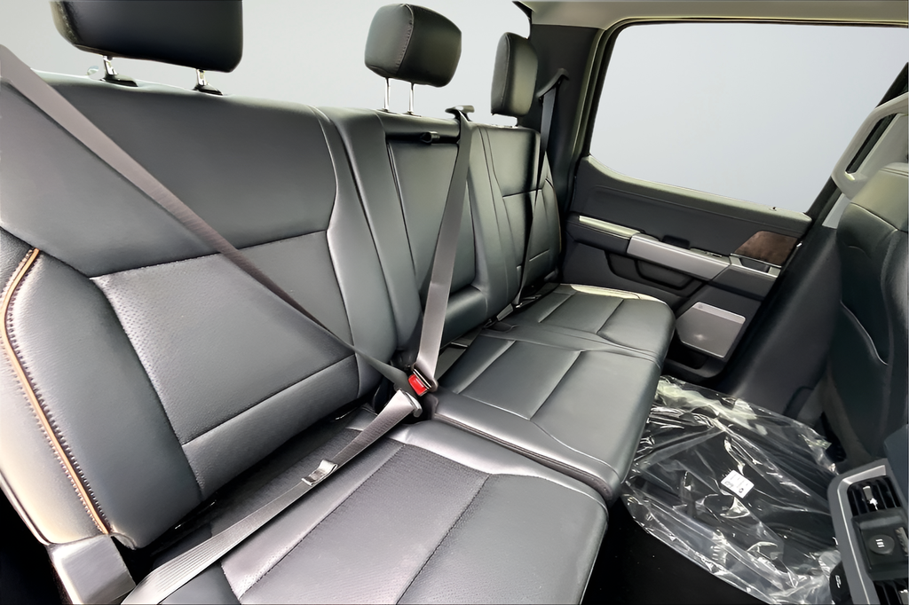 New 2026 Carbonized Gray Metallic Ford Lariat image 18