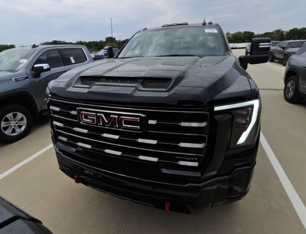 Used 2026 Onyx Black GMC AT4X image 2