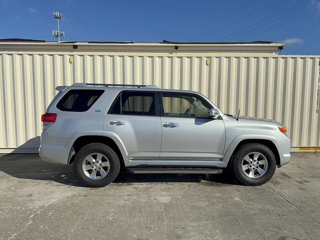 Used 2010 Classic Silver Metallic Toyota SR5 image 2