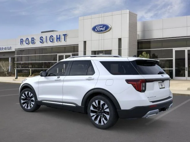 New 2026 Star White Metallic Tri-Coat Ford Platinum™ image 4