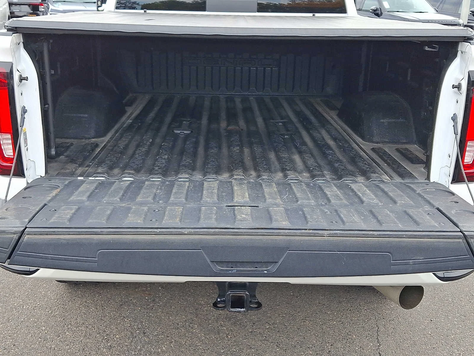 Used 2021 Summit White GMC Denali image 28