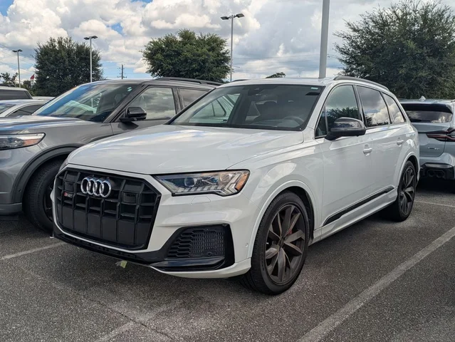 2023 Audi SQ7 Prestige