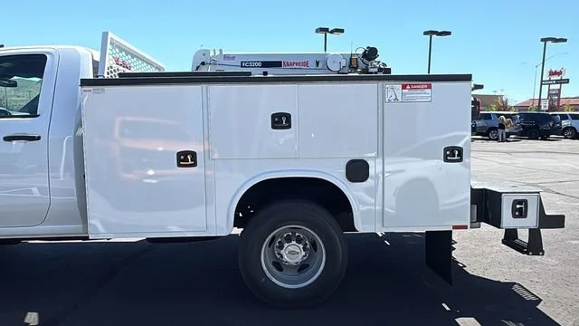 2025 Chevrolet Silverado 3500 HD Work Truck - Photo 10