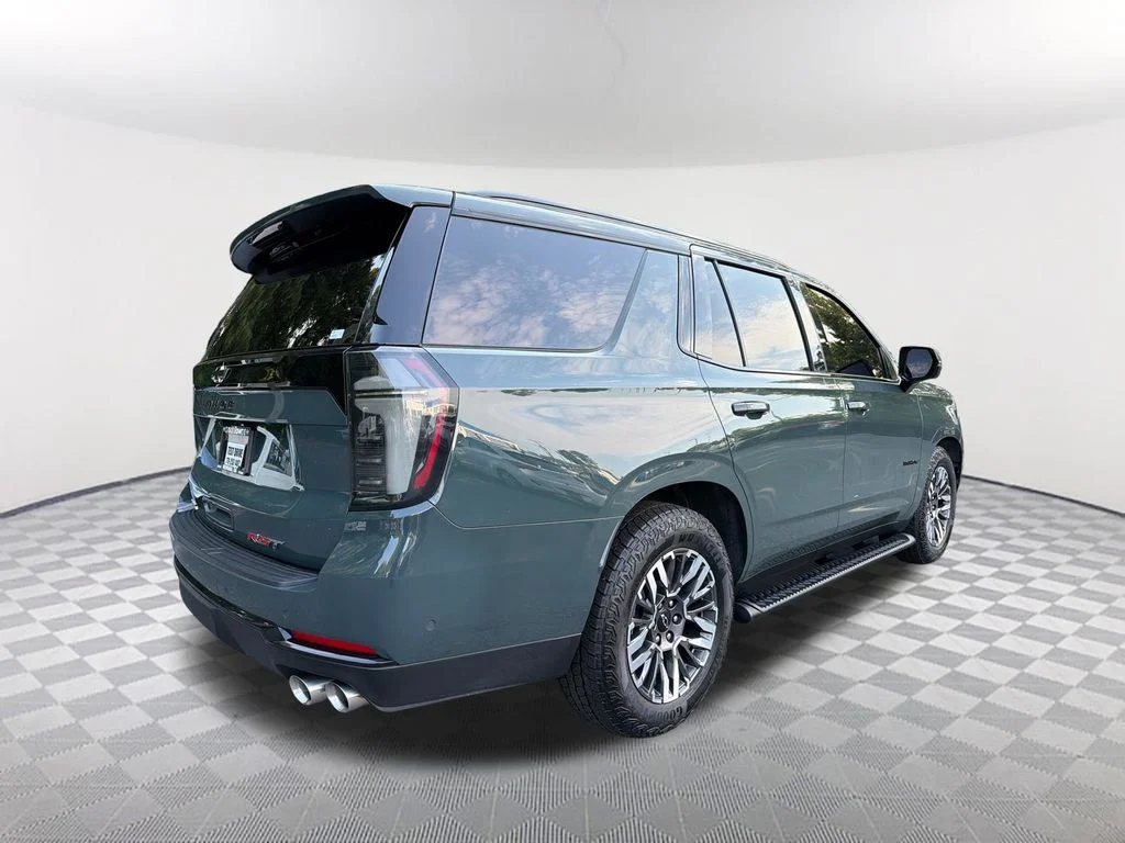 Used 2025 Gray Chevrolet RST image 5