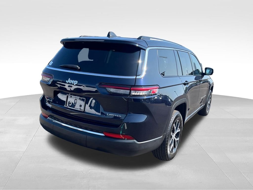 Used 2023 Black Jeep Limited image 5