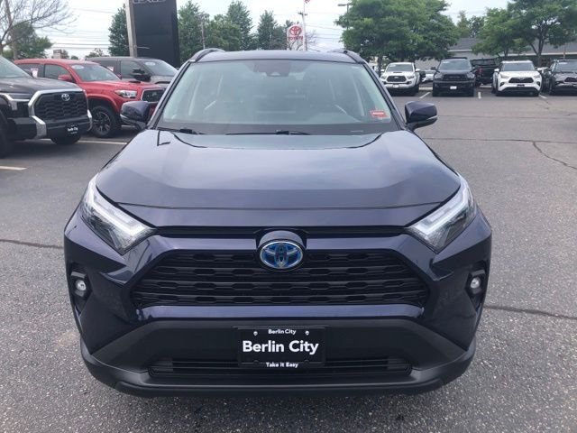 Used 2022 Blue Toyota XLE Premium image 8