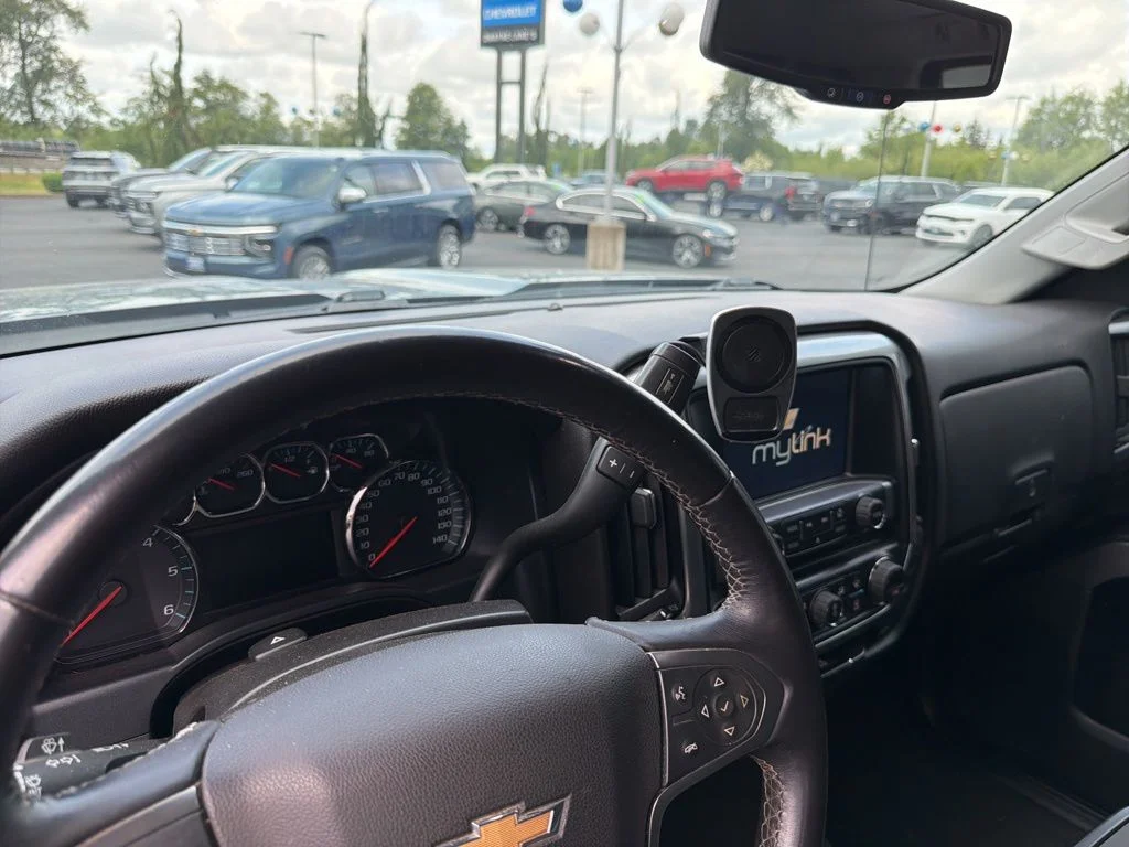 Used 2015 Gray Chevrolet LT image 11