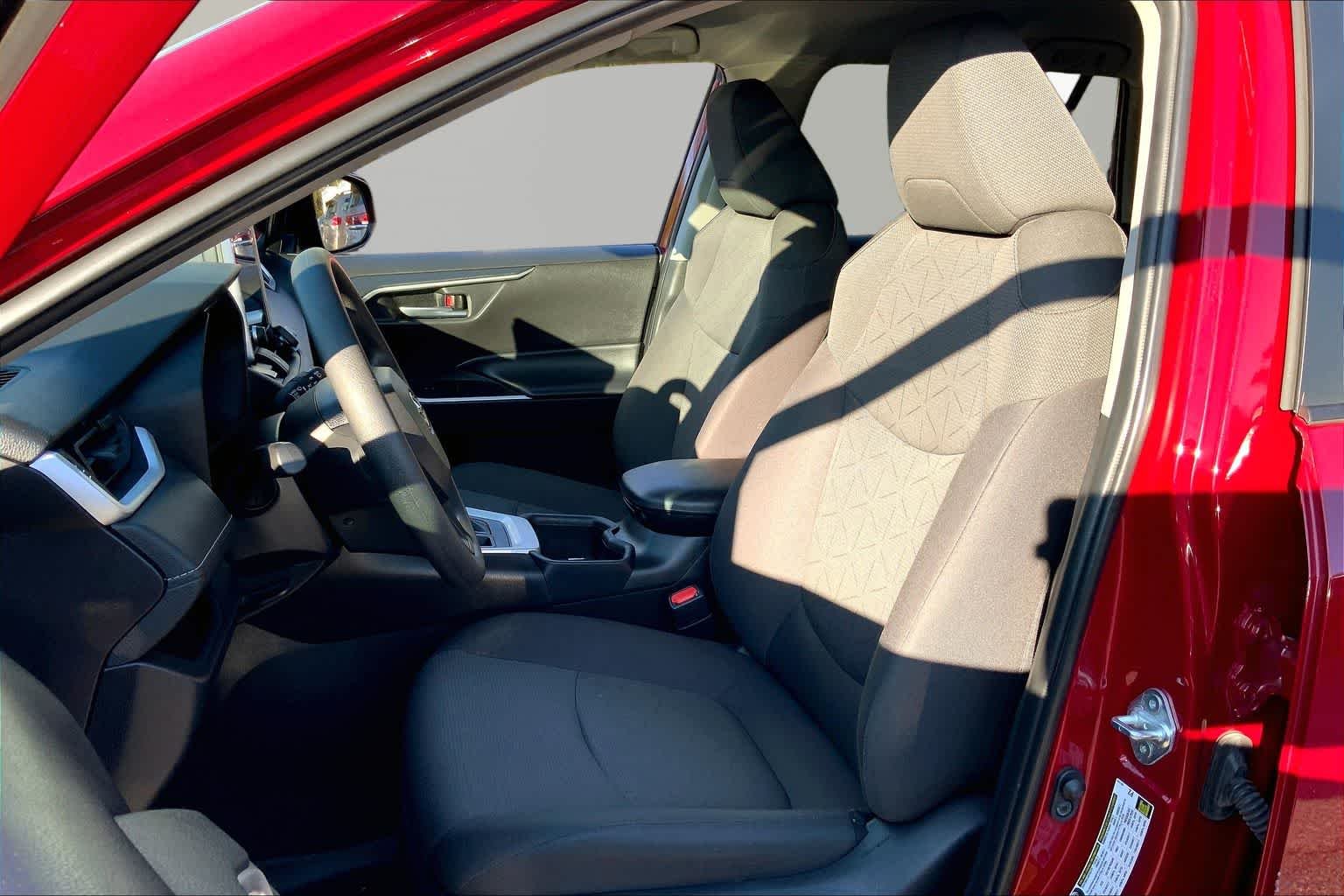 Used 2024 Ruby Flare Pearl Toyota XLE image 8