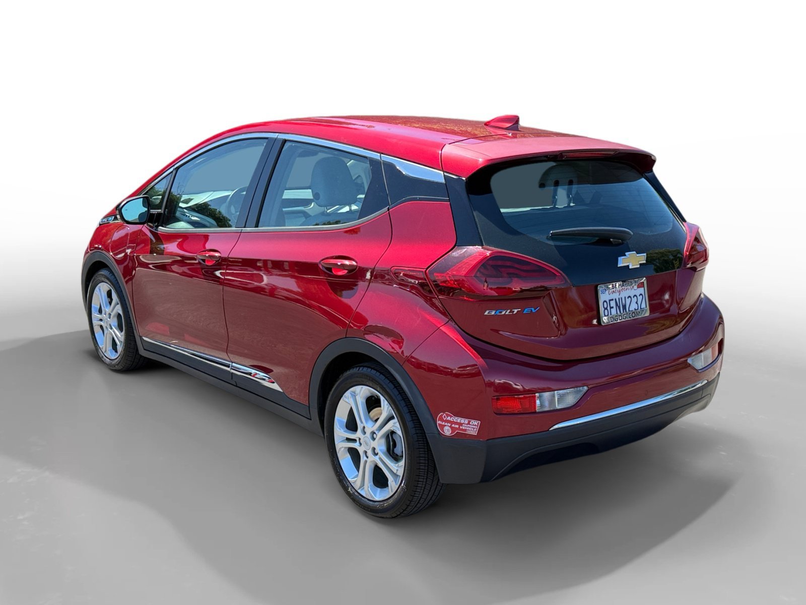 Used 2018 Red Tintcoat Chevrolet LT image 3