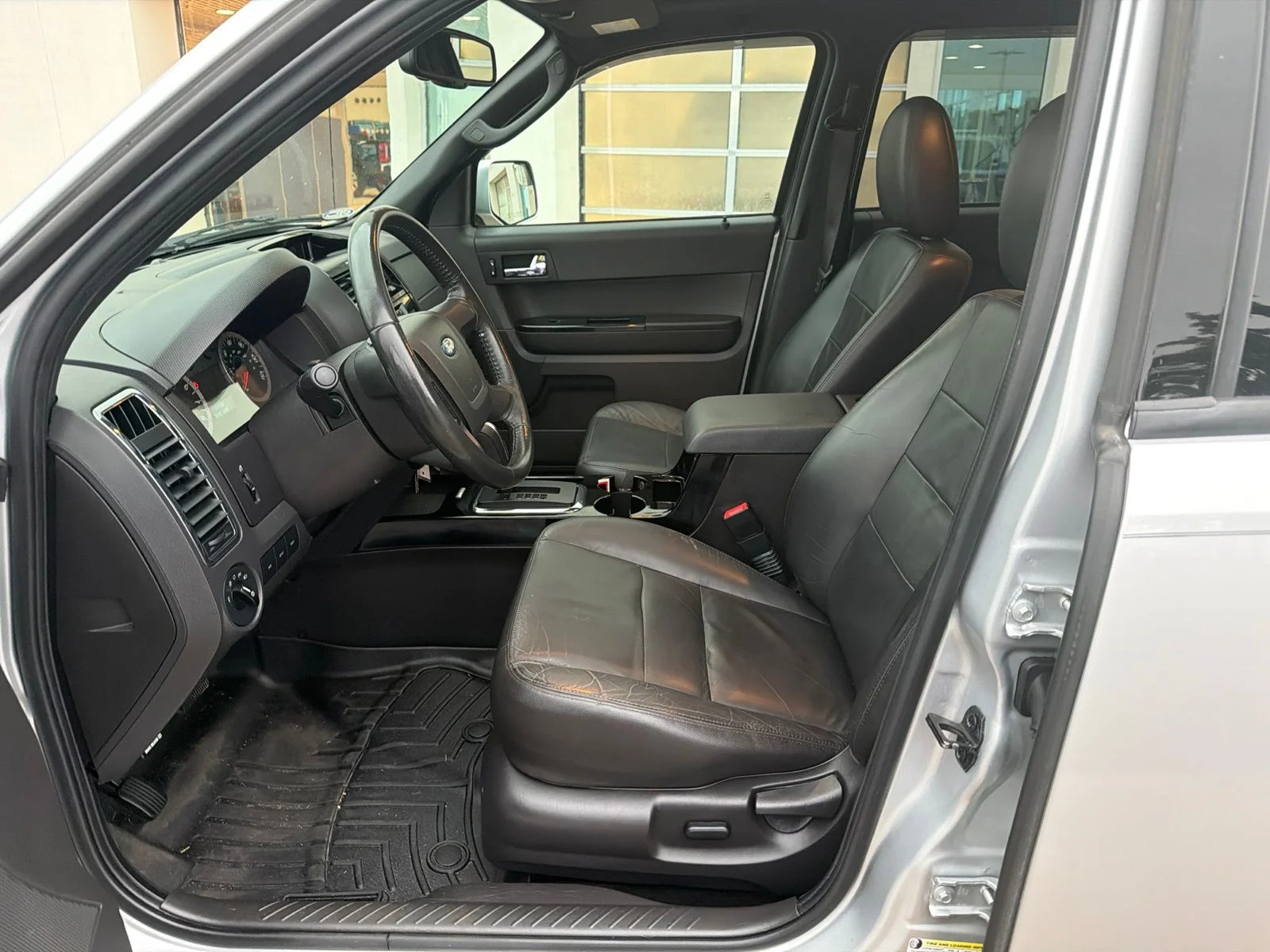 Used 2012 Silver Ford Limited image 5
