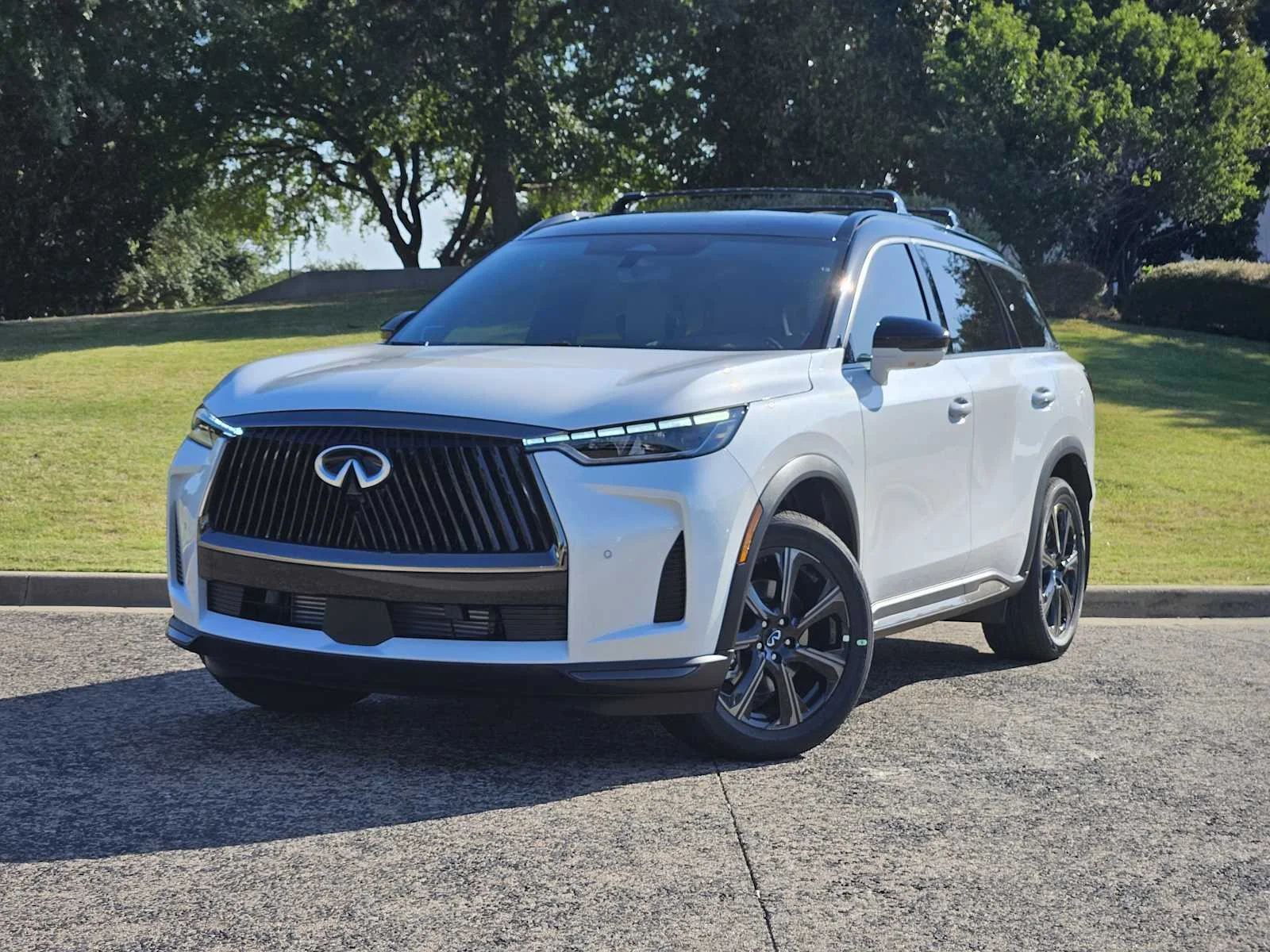 最終価格！サンライン　フィッシングスーツ SPECIALIST MODEL LL New 2027 INFINITI QX60 AUTOGRAPH Sport Utility in #5454062