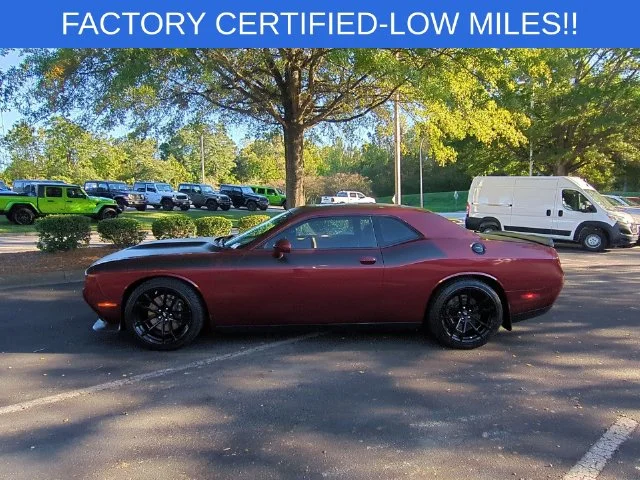Used 2019 Red Dodge R/T Scat Pack image 2