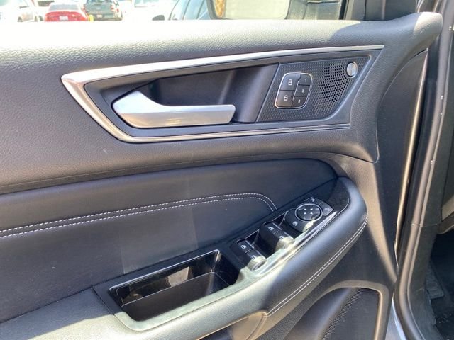 Used 2020 Gray Ford Titanium image 14