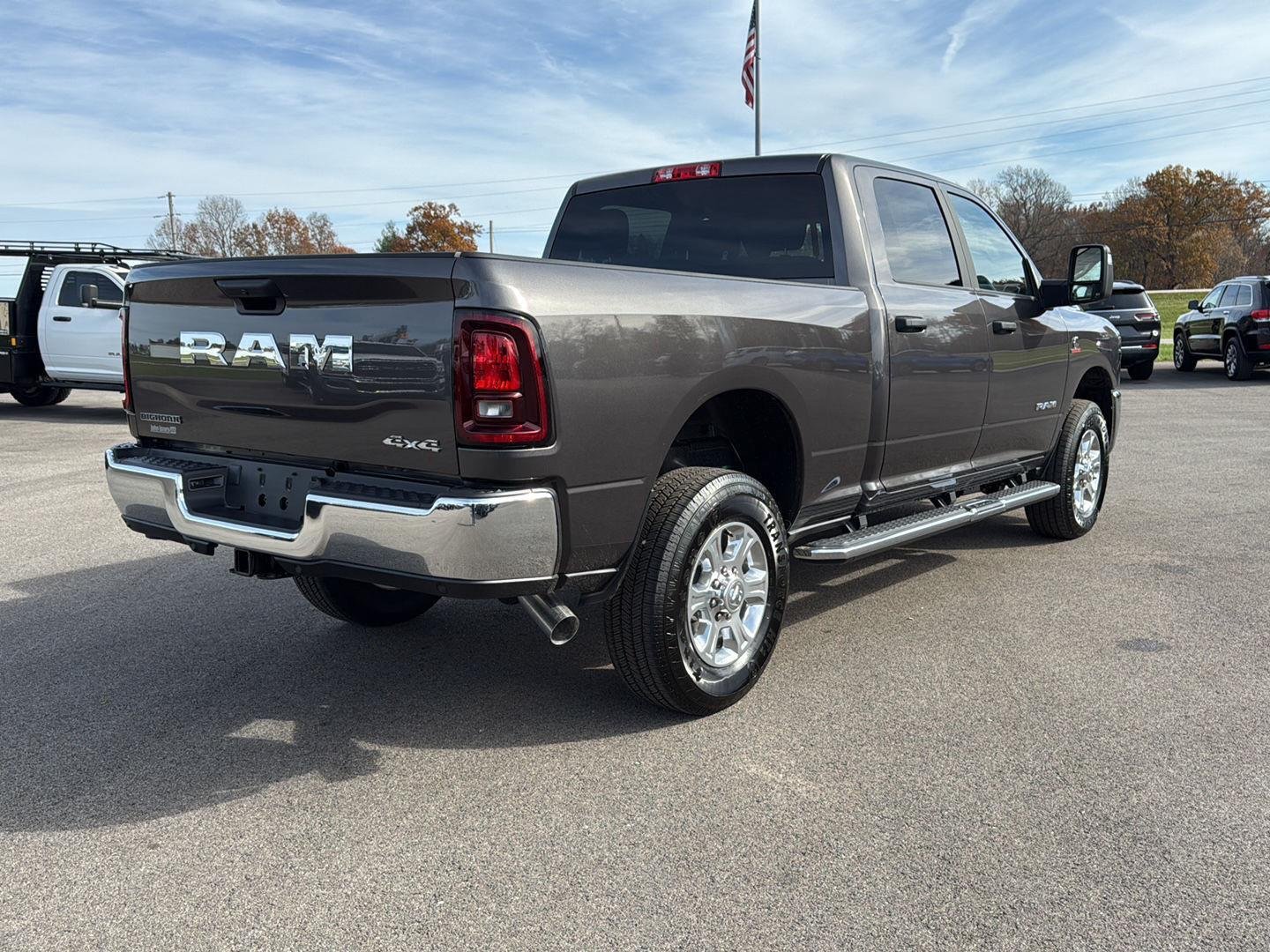 New 2026 Granite Crystal Metallic Clear-Coat Exterior Paint RAM Big Horn image 18