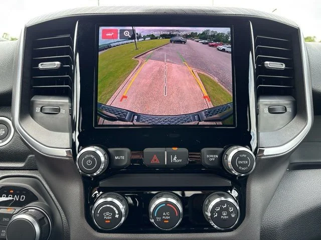 New 2026 Diamond Black Crystal Pearlcoat RAM Express image 20