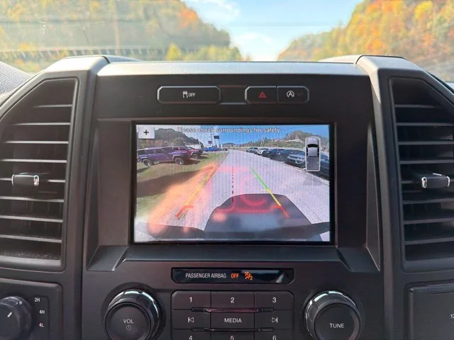 Used 2018 Blue Ford XL image 35