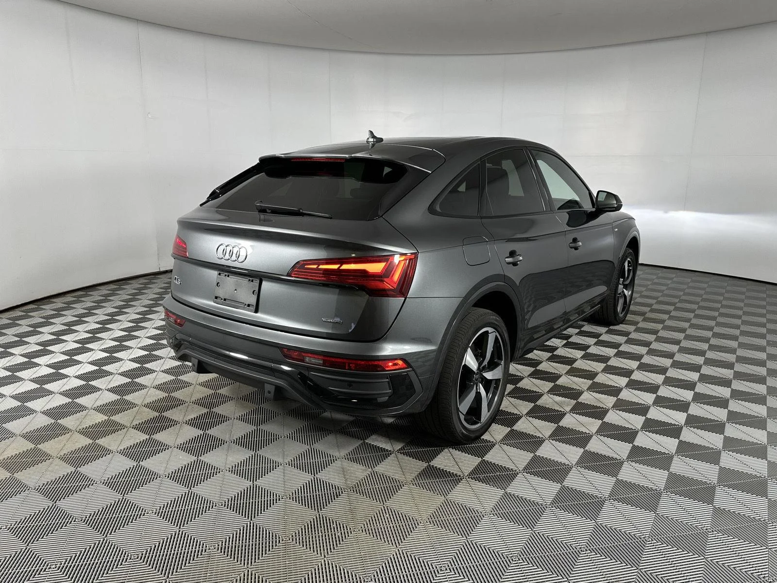 Used 2023 Daytona Gray Pearl Effect Audi S line Premium Plus image 26