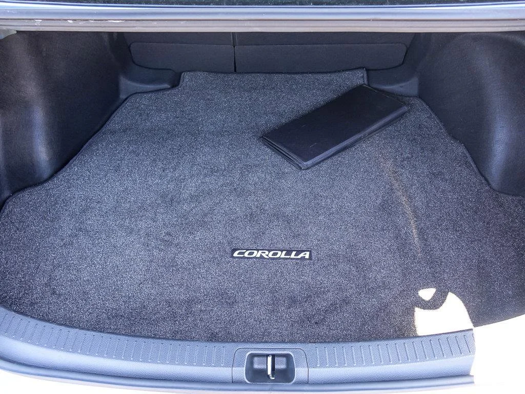 Used 2025 Celestite Toyota LE image 26