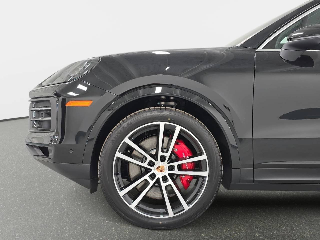 New 2026 Chromite Black Metallic Porsche S image 10