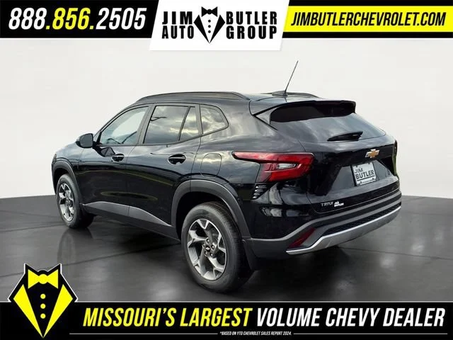 New 2026 Mosaic Black Metallic Chevrolet LT image 18