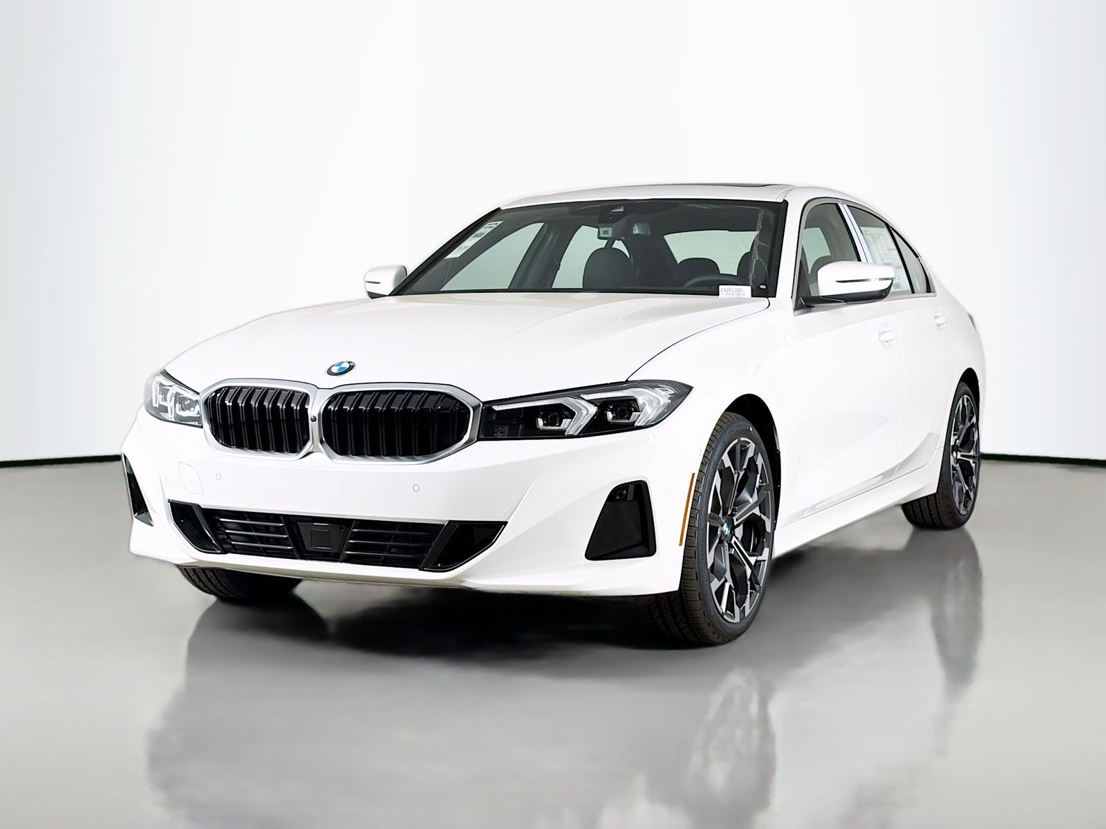 New 2026 Alpine White BMW 330i image 3