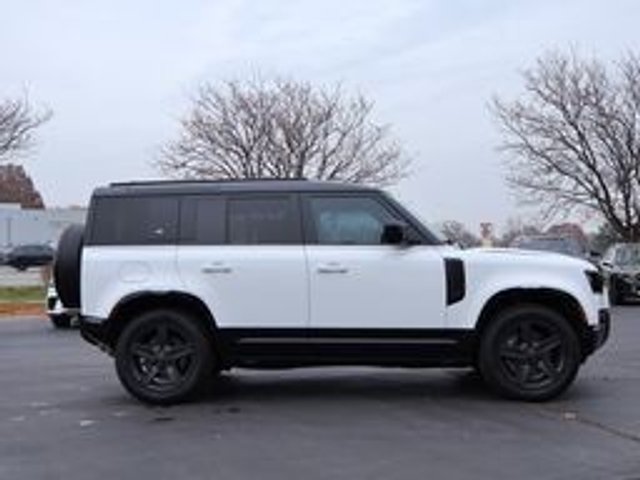 2024 Land Rover Defender 110 X-Dynamic SE