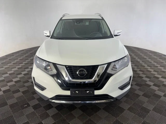 Used 2019 White Nissan SV image 2