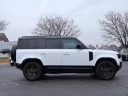 2024 Land Rover Defender