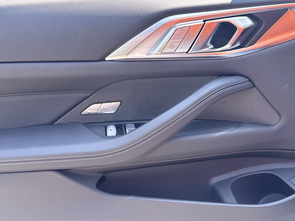 New 2027 Alpine White BMW Competition image 15